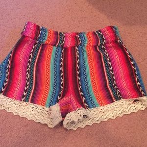 Pattern high waisted shorts